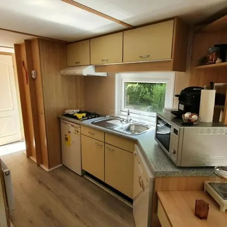 Met Omheinde Tuin Nabij Bos I Recreatiepark De Veldkamp Chalet Epe